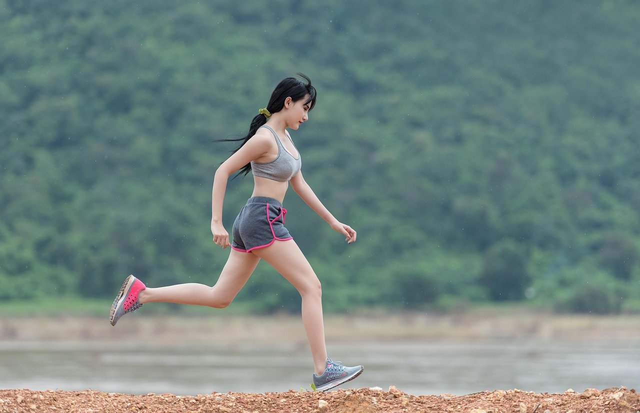 Five Minutes of Exercise a Day Could Help Millions of People Live Longer, Study Suggests 2 Five minutes of exercise a day could help millions of people live longer